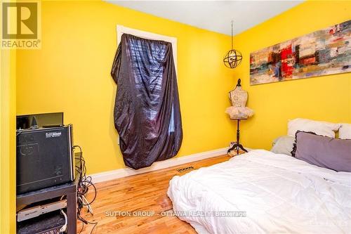 846 St Laurent Boulevard, Ottawa, ON - Indoor Photo Showing Bedroom