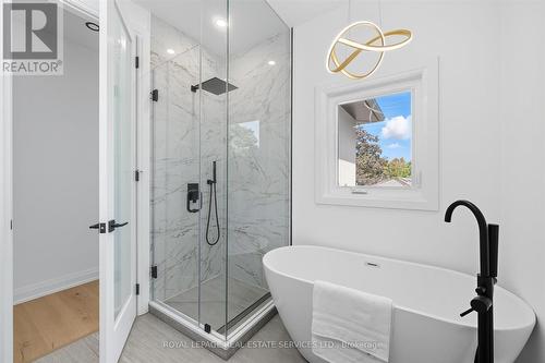 Five-Piece Main Bathroom with a Freestanding Tub - 396 River Side Drive, Oakville, ON - Indoor Photo Showing Bathroom