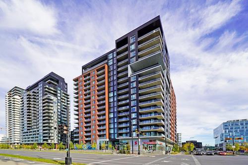 1008-5905 Boul. du Quartier  Brossard, QC J4Z 0R7