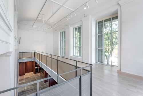 Mezzanine - 1700 Rue Notre-Dame O., Montréal (Le Sud-Ouest), QC - Indoor Photo Showing Other Room