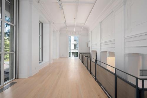 Mezzanine - 1700 Rue Notre-Dame O., Montréal (Le Sud-Ouest), QC - Indoor Photo Showing Other Room