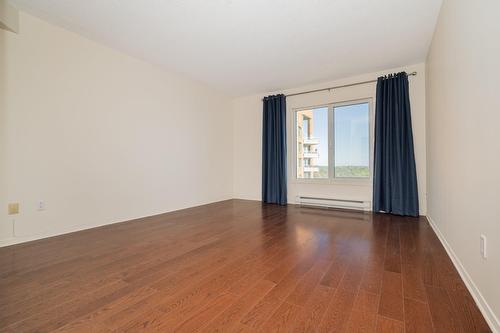Primary bedroom - 1203-5105 Boul. De L'Assomption, Montréal (Rosemont/La Petite-Patrie), QC - Indoor Photo Showing Other Room