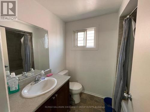 8 - 1906 Belmore Lane, Ottawa, ON - Indoor Photo Showing Bathroom