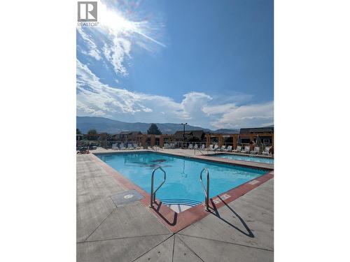 2450 Radio Tower Road Unit# 32, Oliver, BC - Outdoor With In Ground Pool