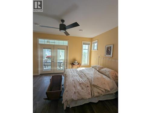 2450 Radio Tower Road Unit# 32, Oliver, BC - Indoor Photo Showing Bedroom