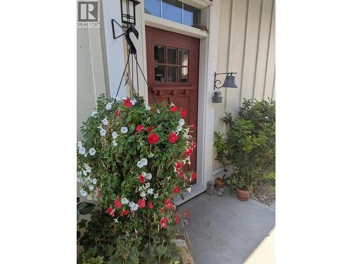 2450 Radio Tower Road Unit# 32, Oliver, BC - Outdoor