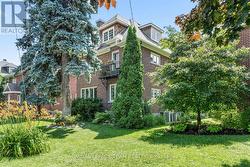 228 RIDEAU TERRACE  Ottawa, ON K1M 0Z2