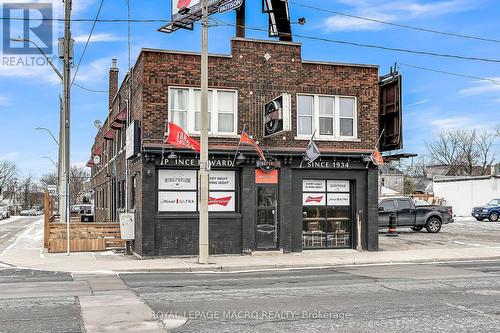737 Barton Street E, Hamilton, ON 