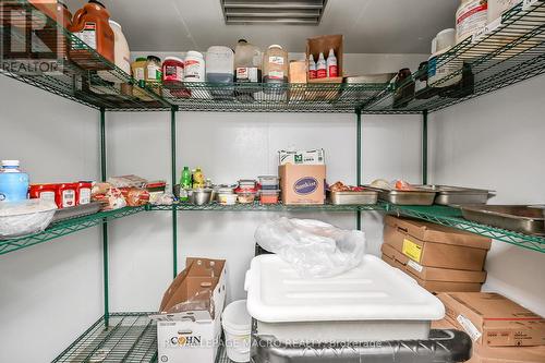 737 Barton Street E, Hamilton, ON 