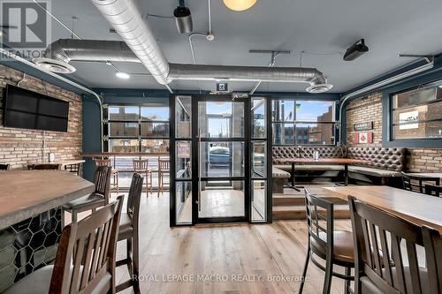 737 Barton Street E, Hamilton, ON 