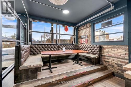 737 Barton Street E, Hamilton, ON 