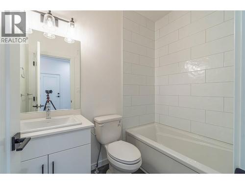 220 Shepherd Road Unit# 12, Chase, BC - Indoor Photo Showing Bathroom
