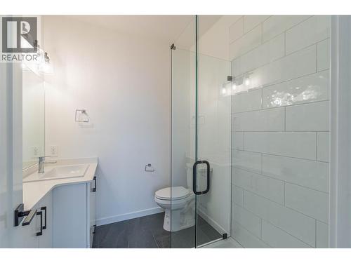 220 Shepherd Road Unit# 12, Chase, BC - Indoor Photo Showing Bathroom