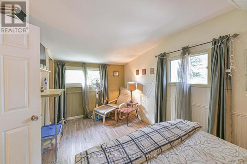 35 Mcdonald Street, Bracebridge (Macaulay), ON - Indoor Photo Showing Bedroom