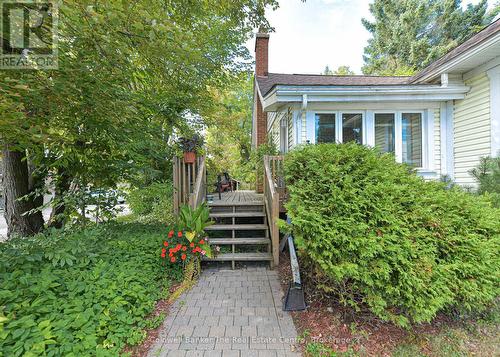 35 Mcdonald Street, Bracebridge (Macaulay), ON - Outdoor