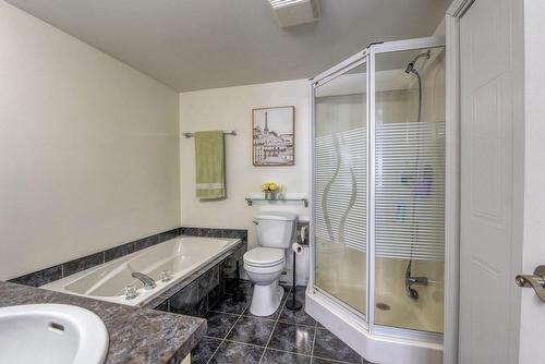 Bathroom - 201-542 Boul. Lavallée, Saint-Eustache, QC - Indoor Photo Showing Bathroom