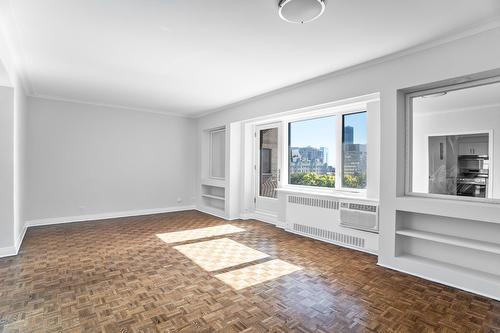 Dining room - 604-3465 Rue Redpath, Montréal (Ville-Marie), QC - Indoor Photo Showing Other Room
