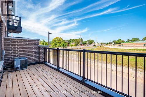 104 - 585 Colborne Street, Brantford, ON - Outdoor