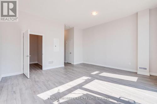 104 - 585 Colborne Street, Brantford, ON - Indoor Photo Showing Other Room