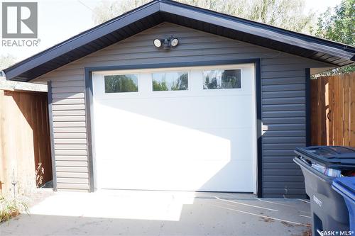 101 Empire Place, Assiniboia, SK - Outdoor With Exterior