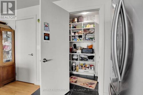 1003 - 85 Bronson Avenue, Ottawa, ON - Indoor Photo Showing Other Room