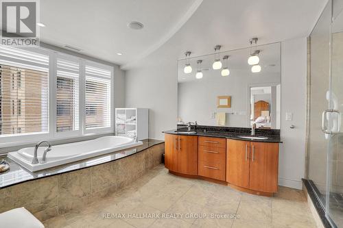 1003 - 85 Bronson Avenue, Ottawa, ON - Indoor Photo Showing Bathroom