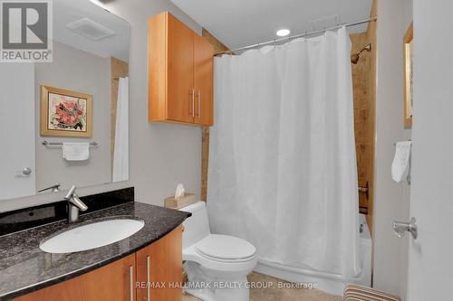 1003 - 85 Bronson Avenue, Ottawa, ON - Indoor Photo Showing Bathroom