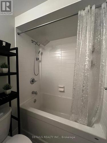 312 - 238 Besserer Street N, Ottawa, ON - Indoor Photo Showing Bathroom