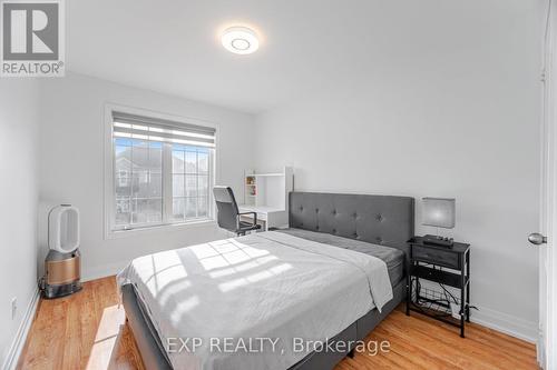 32 Arco Circle, Vaughan, ON - Indoor Photo Showing Bedroom