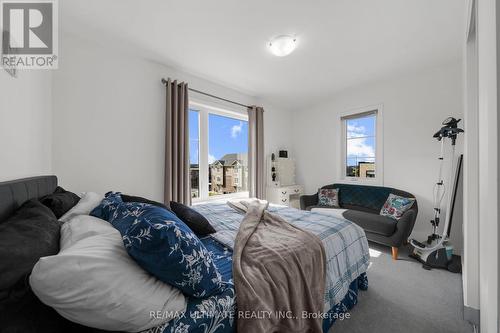 38 Silo Mews, Barrie, ON - Indoor Photo Showing Bedroom