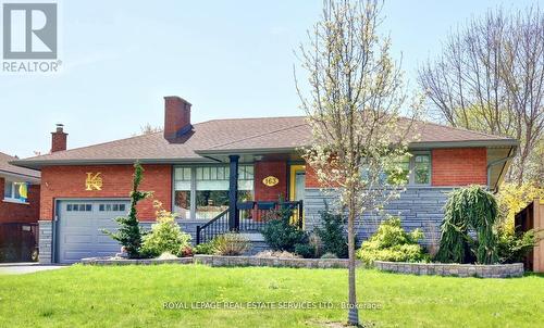 163 BENDAMERE AVENUE  Hamilton, ON L9C 1N6