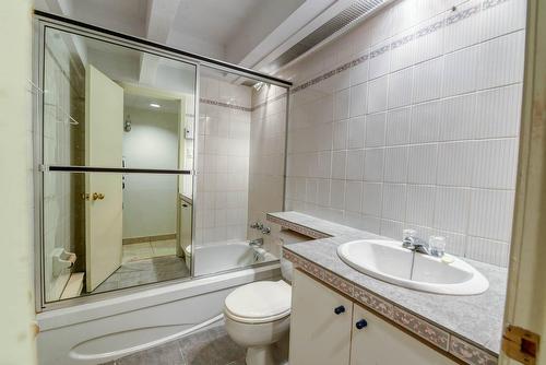 Salle de bains - 7294  - 7298 Av. Christophe-Colomb, Montréal (Villeray/Saint-Michel/Parc-Extension), QC - Indoor Photo Showing Bathroom