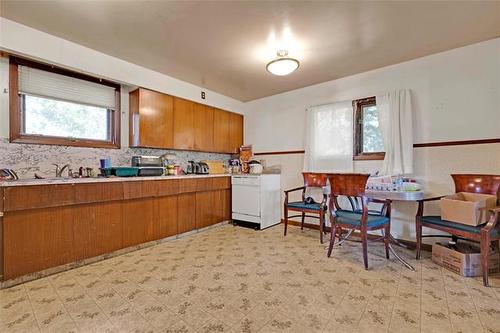 72 7Th Ave, Gimli, MB 