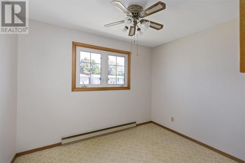 19 Admiral Dr, Sault Ste. Marie, ON - Indoor Photo Showing Other Room