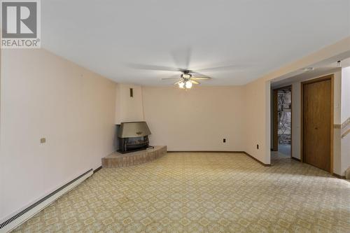 19 Admiral Dr, Sault Ste. Marie, ON - Indoor Photo Showing Other Room