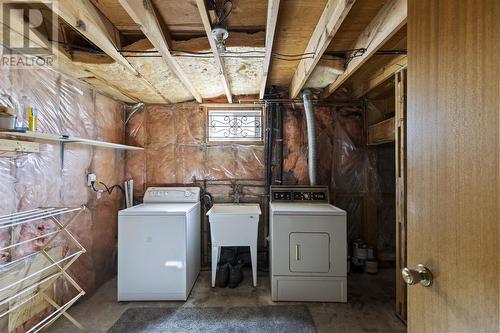 19 Admiral Dr, Sault Ste. Marie, ON - Indoor Photo Showing Laundry Room