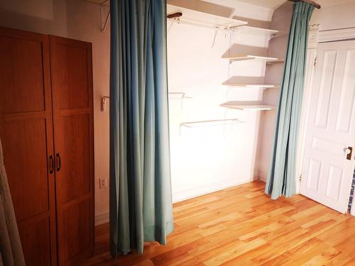 Primary bedroom - 1-977 Rue St-André, Montréal (Ville-Marie), QC - Indoor Photo Showing Other Room