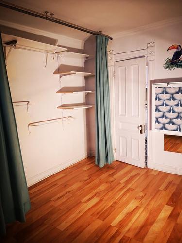 Primary bedroom - 1-977 Rue St-André, Montréal (Ville-Marie), QC - Indoor Photo Showing Other Room