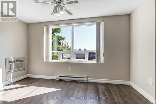 203 - 77 Base Line Road W, London South (South E), ON - Indoor Photo Showing Other Room