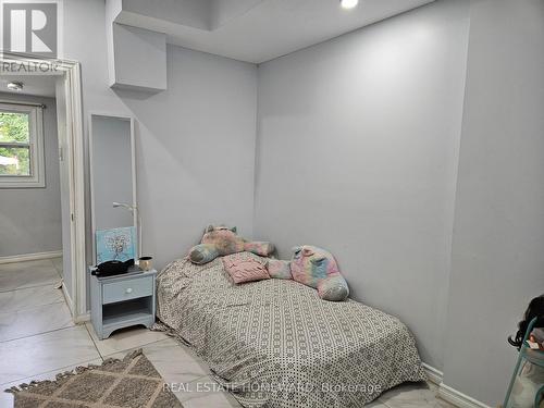 Lower - 141 Coxwell Avenue, Toronto, ON 