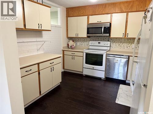 301 1008 Temperance Street, Saskatoon, SK - Indoor Photo Showing Kitchen
