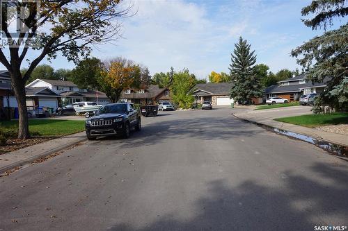 46 Rogers Place, Regina, SK - Outdoor