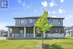 70 NETTLE CRESCENT  Ottawa, ON K1T 0W9