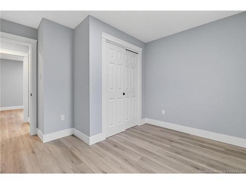 8 Fawcett Ave, Petitcodiac, NB 