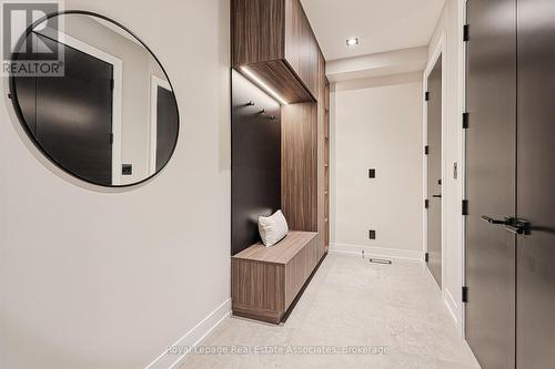 700 Montbeck Crescent, Mississauga, ON - Indoor Photo Showing Other Room