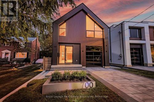 700 Montbeck Crescent, Mississauga, ON - Outdoor