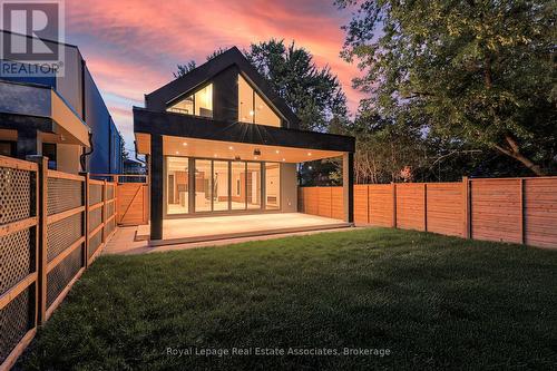 700 Montbeck Crescent, Mississauga, ON - Outdoor With Deck Patio Veranda