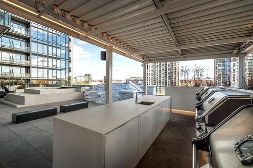 Restaurant - 3911-1188 Rue St-Antoine O., Montréal (Ville-Marie), QC -  With Exterior