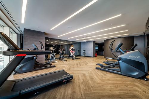 Exercise room - 3911-1188 Rue St-Antoine O., Montréal (Ville-Marie), QC - Indoor Photo Showing Gym Room