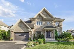 2820 Rue Marie-Laurence  Lévis (Les Chutes-De-La-Chaudière-Est), QC G6W 8J9